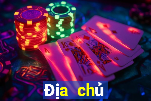 Địa chủ chiến đấu