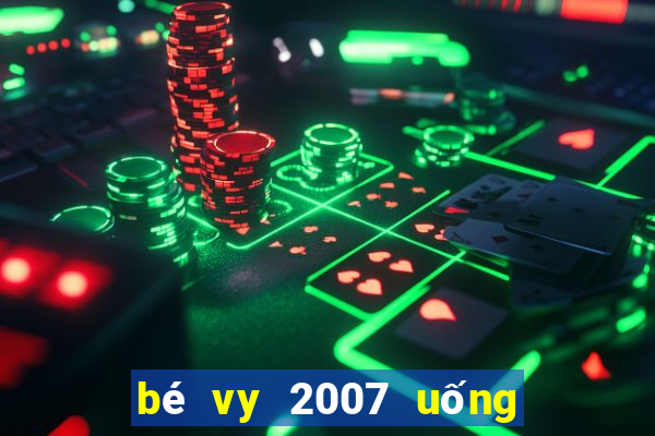 bé vy 2007 uống sữa đặc lộ clip