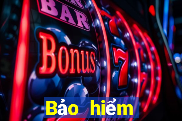 Bảo hiểm Baccarat là gì