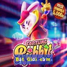 Bát Giới cầm quân chào game bài